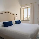 Savoia 4*